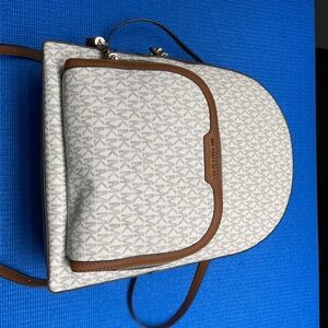 AUTHENTIC Michael Kors Vanilla Jaycee Backpack and Large Jet-Set Wallet